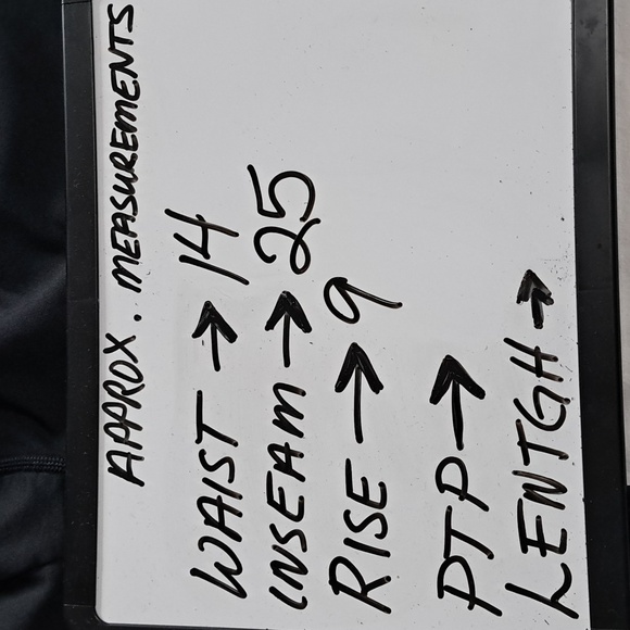 All In Motion - Picture 7 of 7